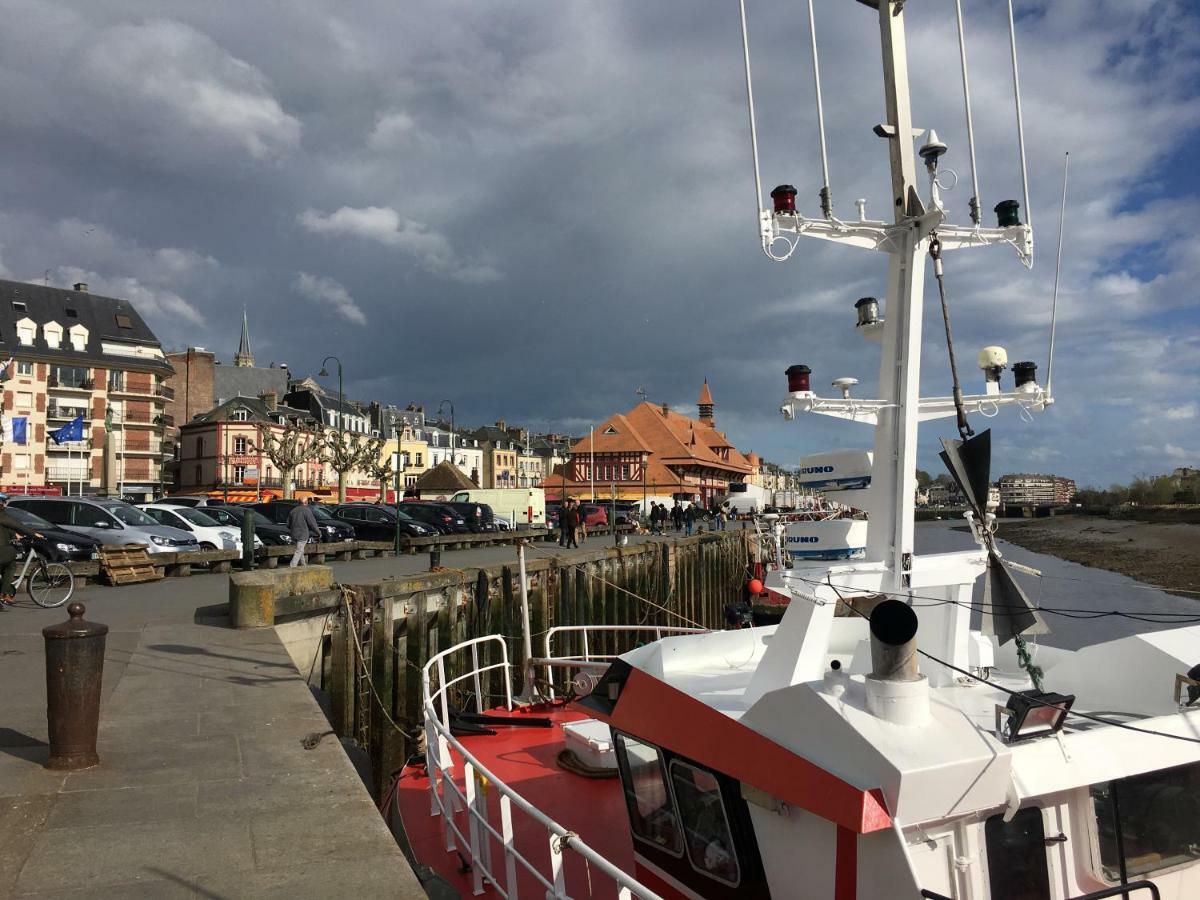 L'Etoile De Trouville Exteriér fotografie